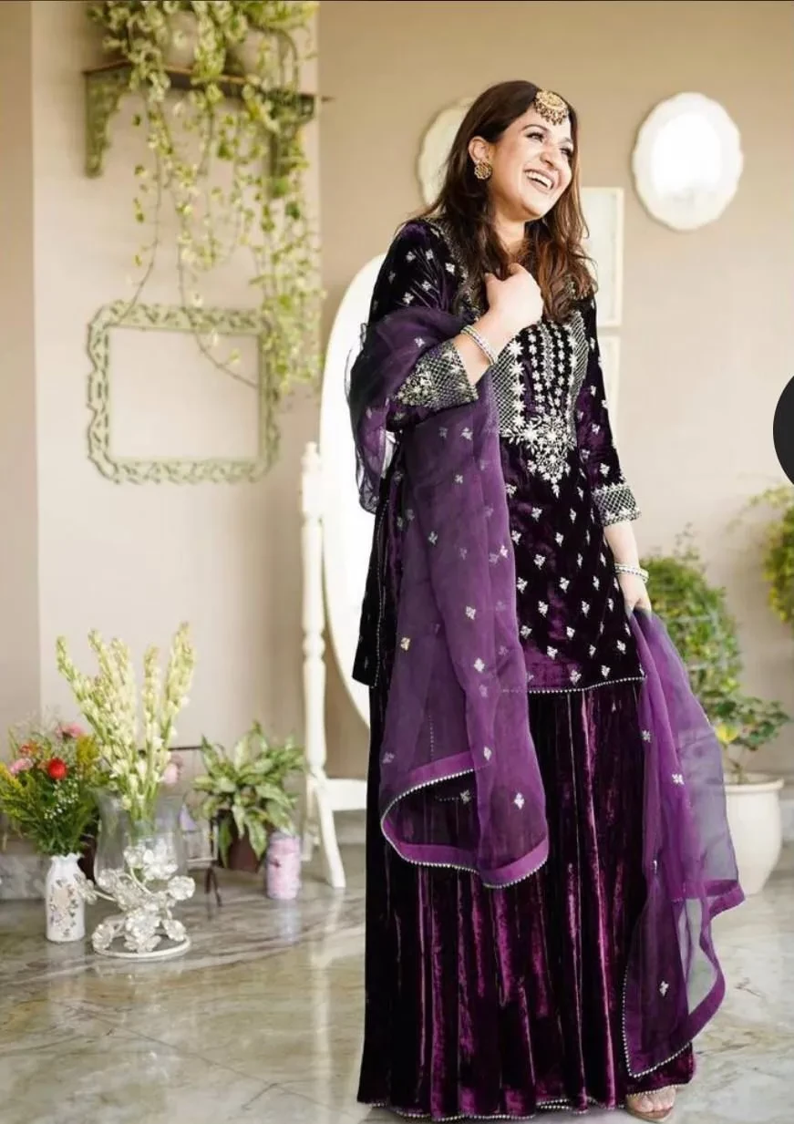 WW-825-Tranding Velvet Plazoo Suits Catalog